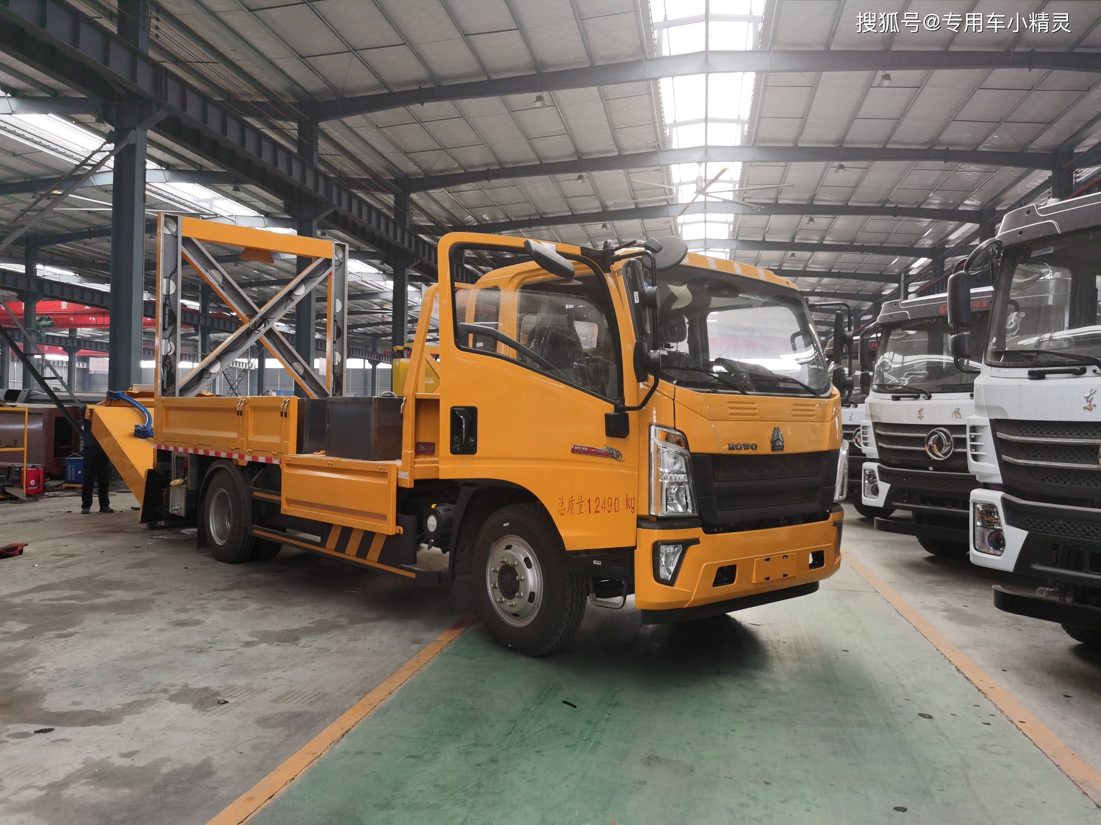 高速防撞车出租租赁是否包含人身意外险和设备配件的其他保险呢?