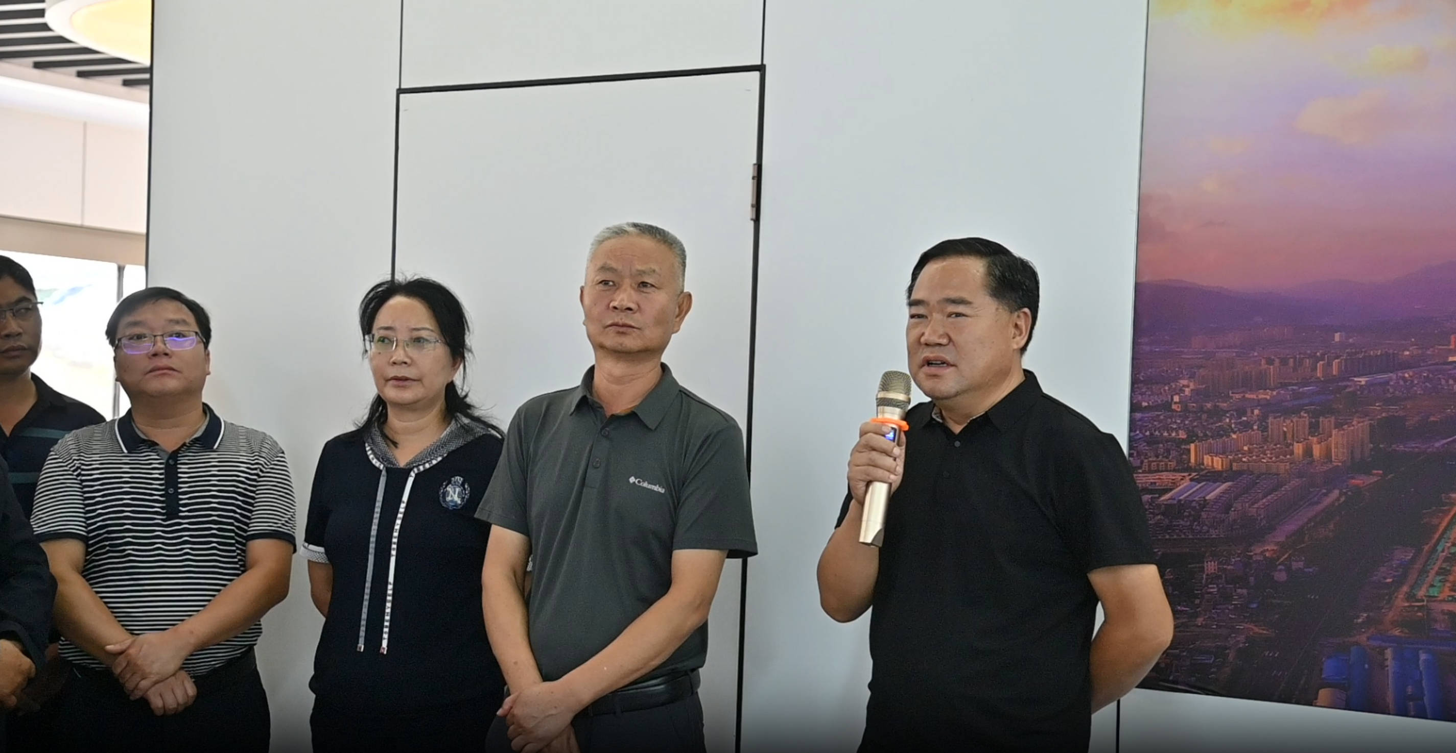 保山市人大常委会召开全市人大代表 活动阵地规范化建设推进会_隆阳区