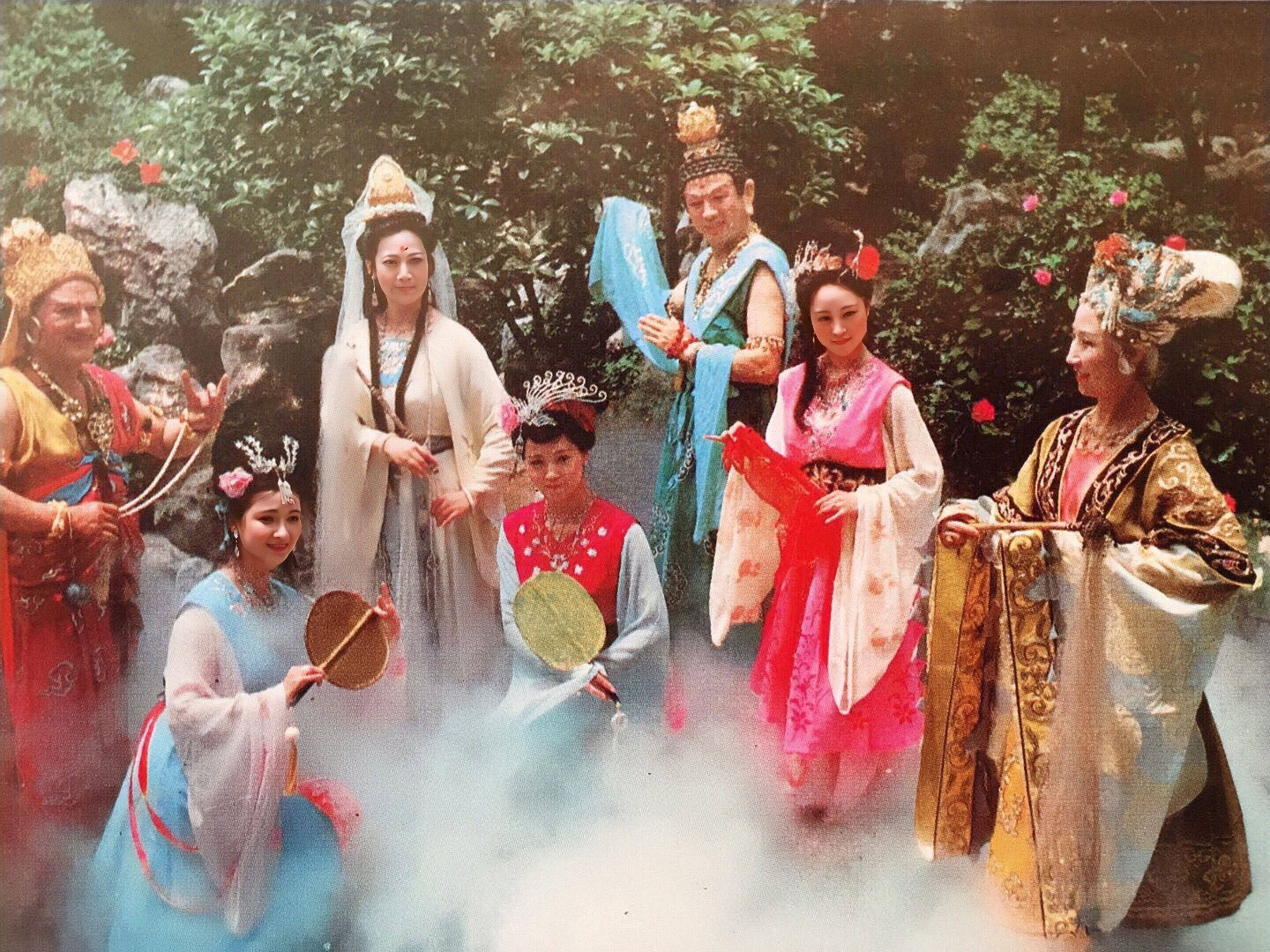 他是国家一级演员,86版《西游记》差点停拍,他筹资300万救场,剧中一人