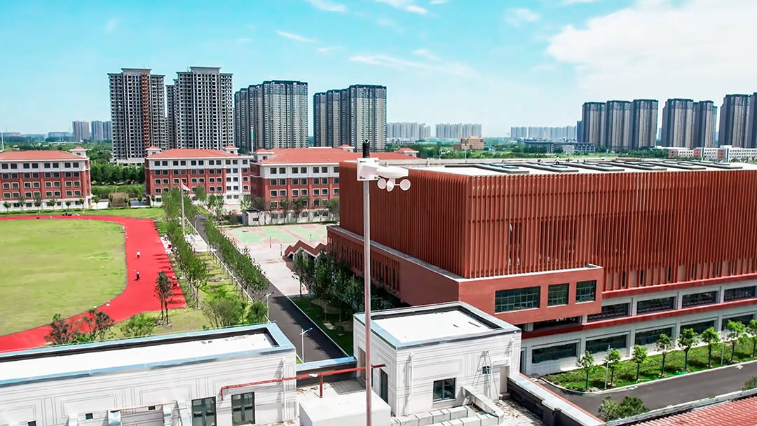 外遮阳百叶帘案例 | 超低能耗公建示范项目——郑州航空港外国语高级