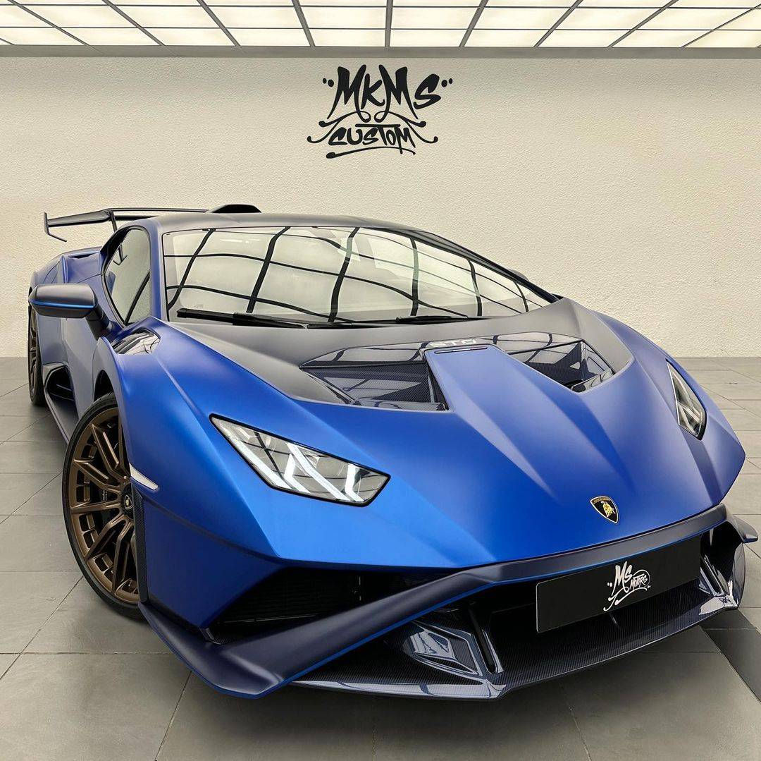 蓝色兰博基尼,车友们觉得效果怎么样?_搜狐汽车_搜狐网