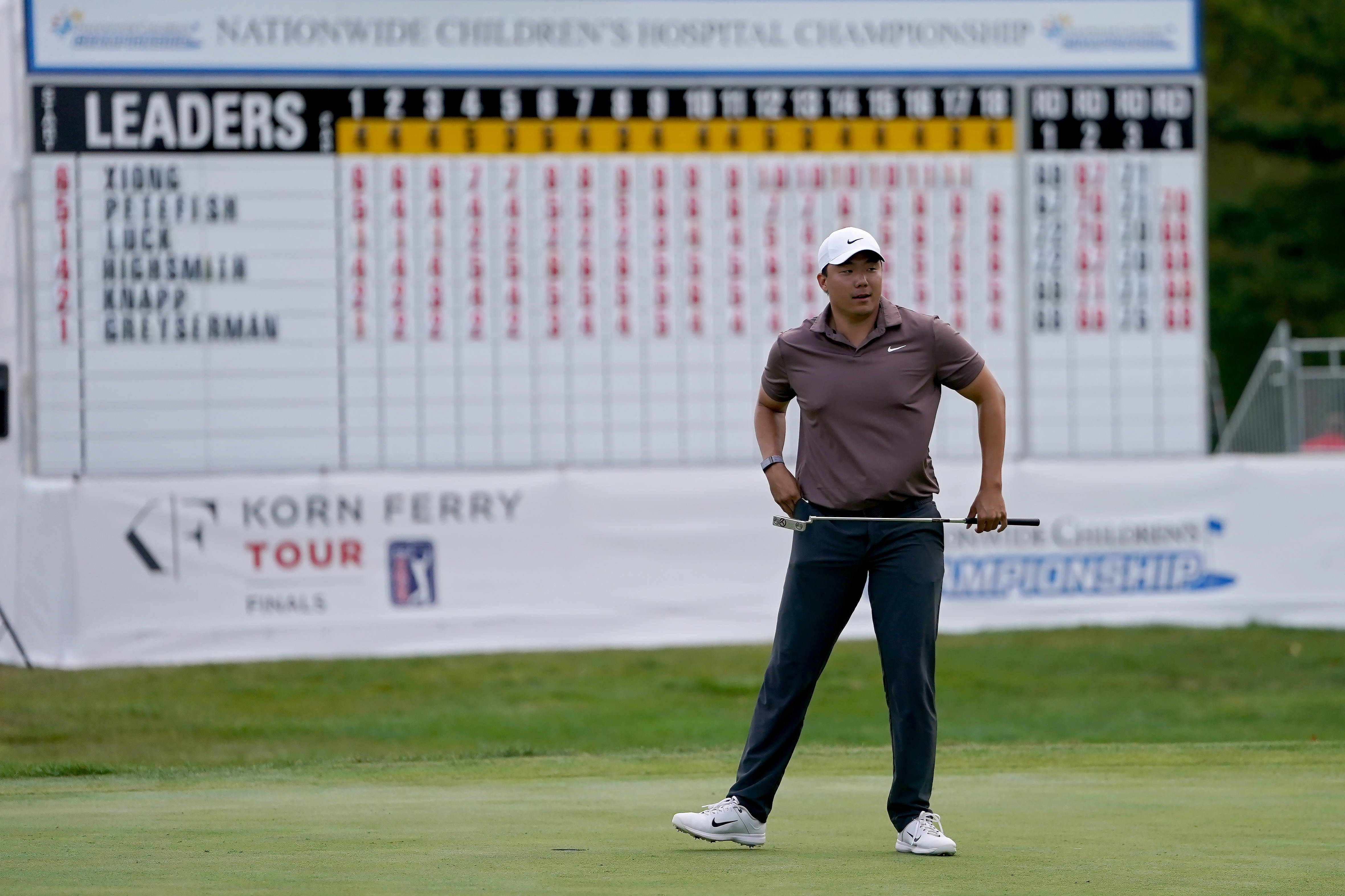 熊瑾菘光辉国际巡回赛夺冠 获得下赛季美巡赛参赛卡_锦标赛_胜利_全国