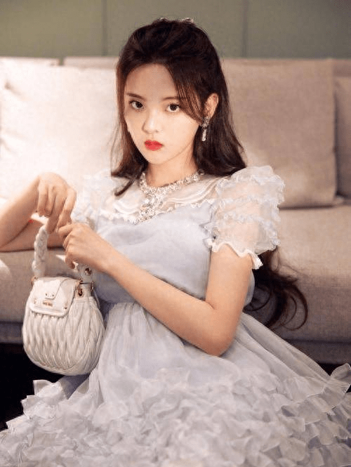 娱乐圈大爆料:刘亦菲,关晓彤,谭松韵,杨超越,迪丽热巴,谢娜_公司_孩子