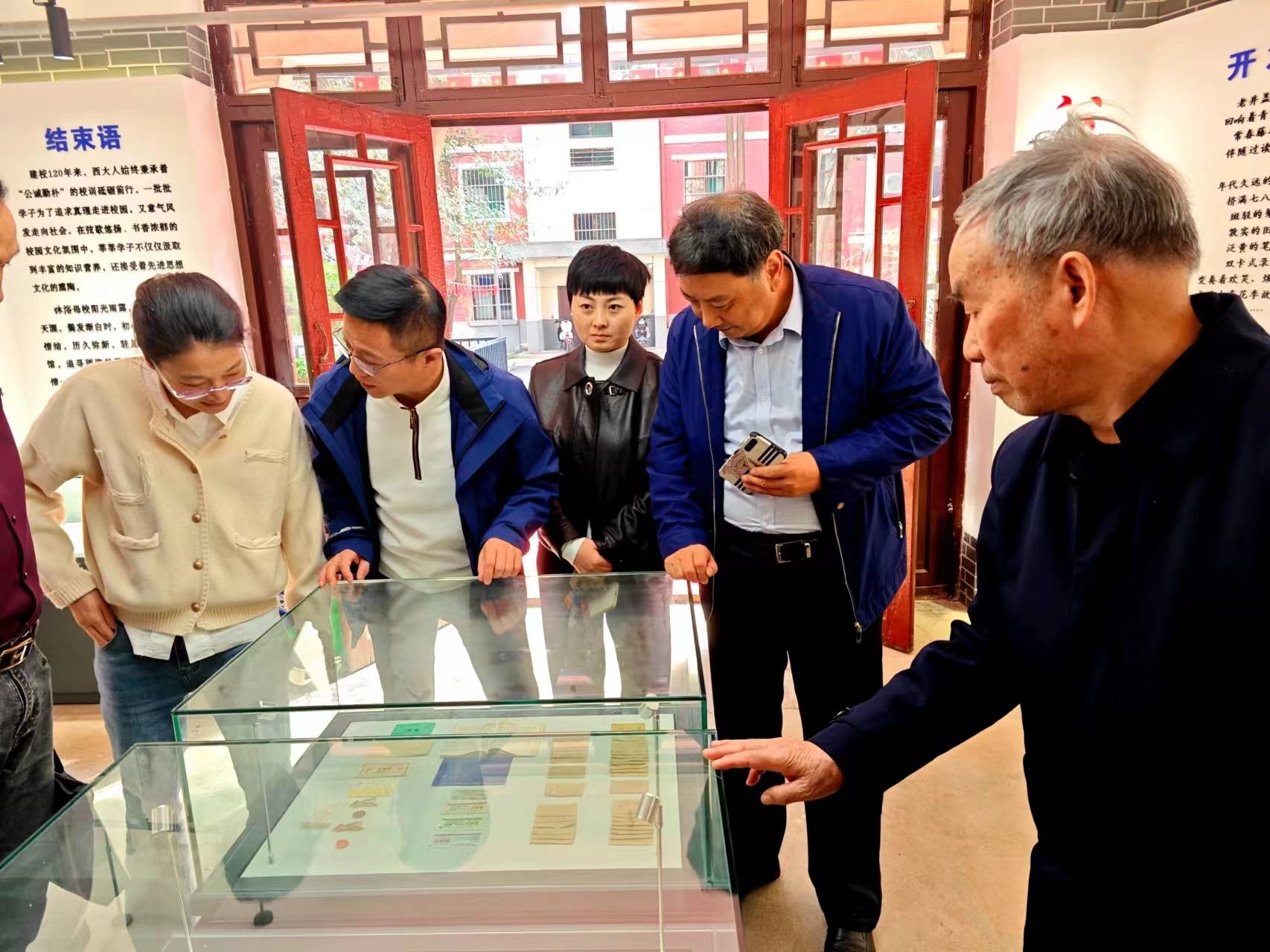 著名品牌策划专家李长征一行深入西北大学生活记忆馆考察调研_中国