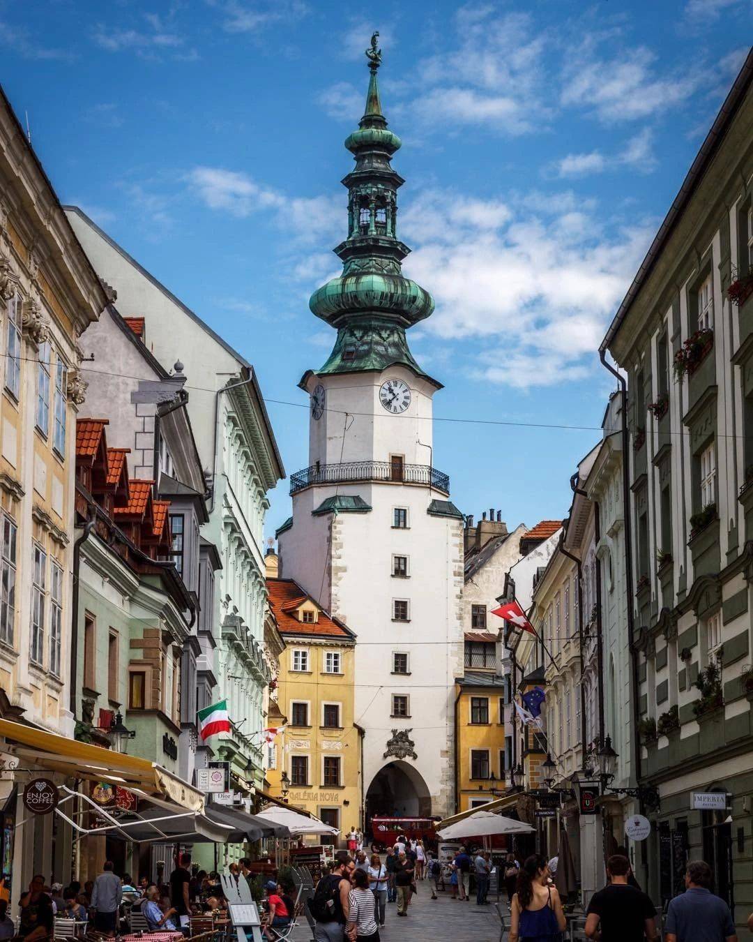 颜值完爆北欧众国,来看看这座东欧小国斯洛伐克的绝美风光_城堡_城市