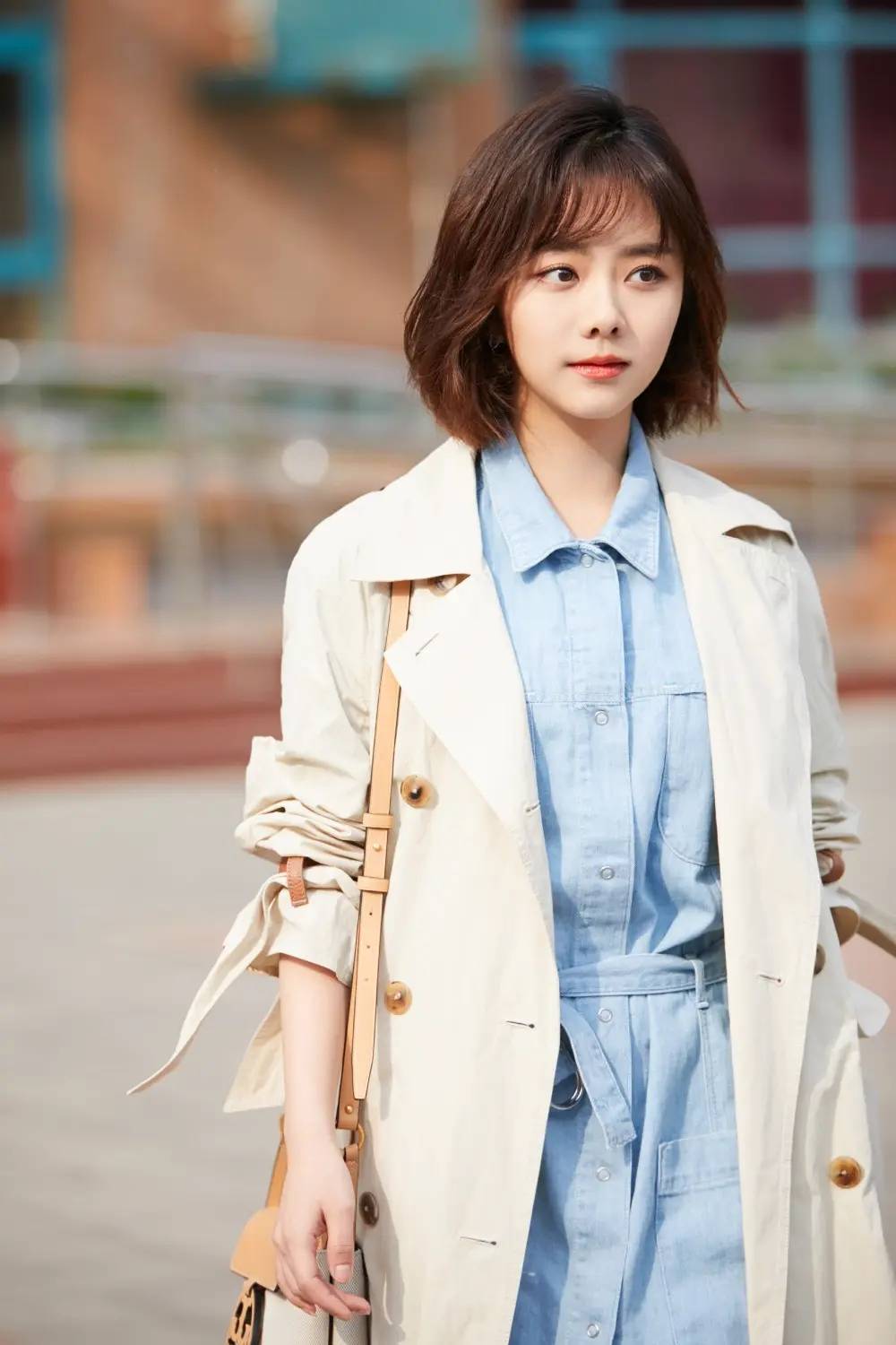 中国内地影视女演员谭松韵经纪公司_同年_电视剧_电影