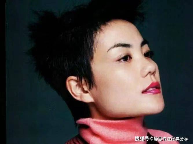 她是中国第一位登上美国时代周刊的女歌手,我们的空灵嗓天后王菲_音乐