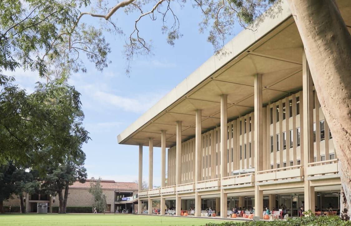 elizabeth ii medical centre)设有西澳大学健康校区(uwa health