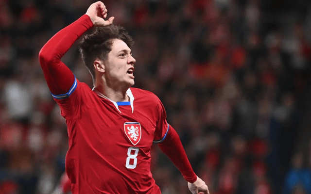 欧洲杯赛程吃紧;克里夫兰骑士赛后状态回暖;质疑声四起;细节决定成败(欧洲杯瑞士对波兰盘口) 欧洲杯赛程吃紧;克里夫兰骑士赛后状态回暖;质疑声四起;细节决定成败(欧洲杯瑞士对波兰盘口)