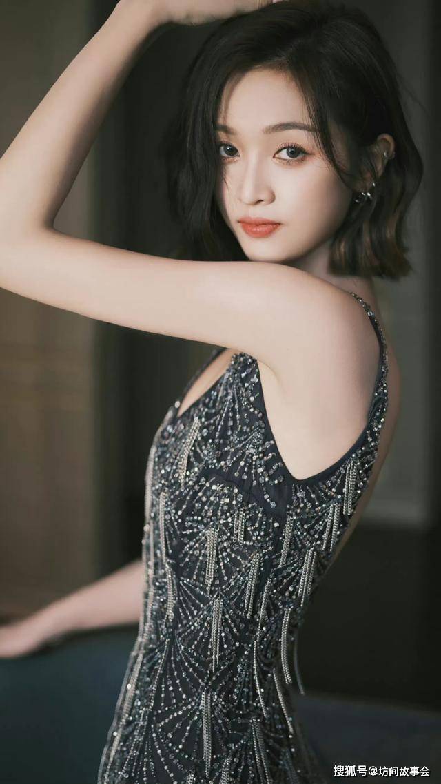 90后美女吴宣仪