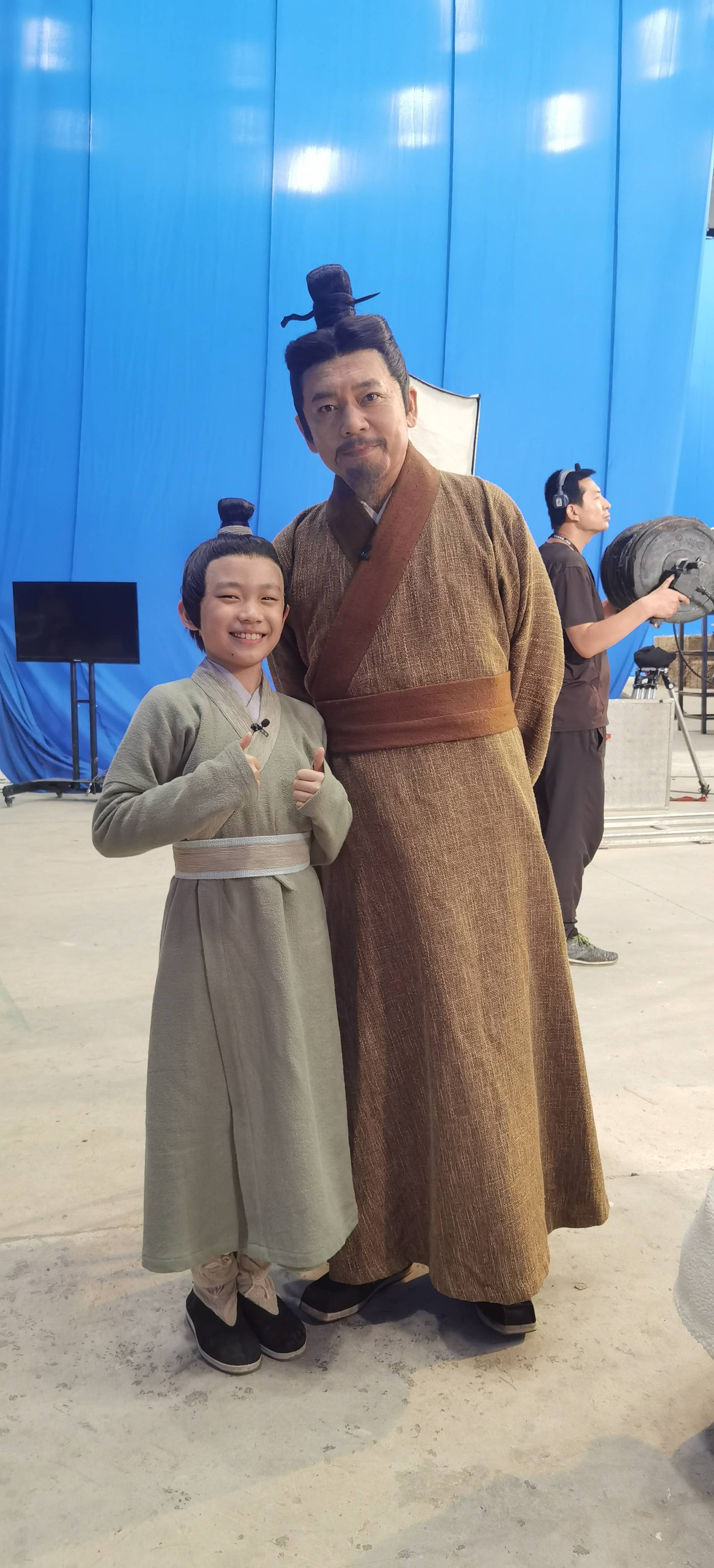 北京钜星国际小艺人武勃良再次惊艳央视舞台参与简牍探中华节目录制