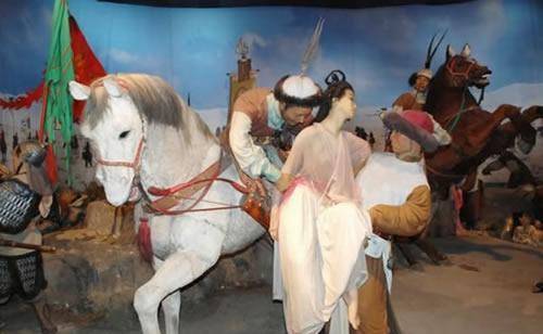 五胡乱华时期,中国北方遭沦陷.