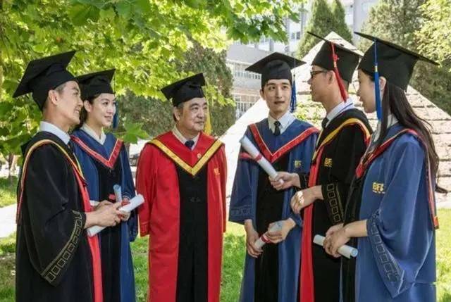 海外博士读几年才能毕业？
