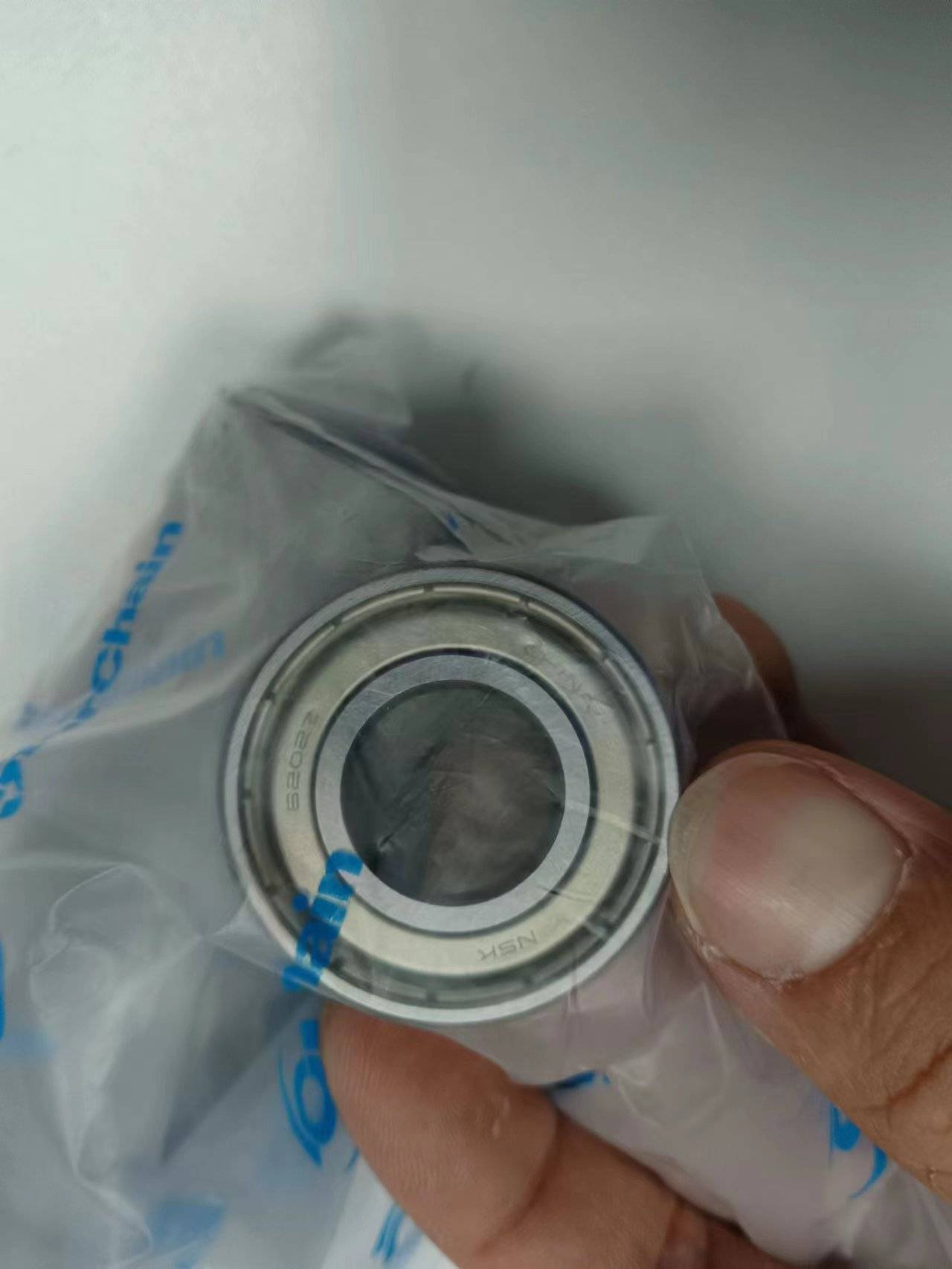 日本nsk深沟球轴承6202zzcm用于农业机械_科技_客户_外圈