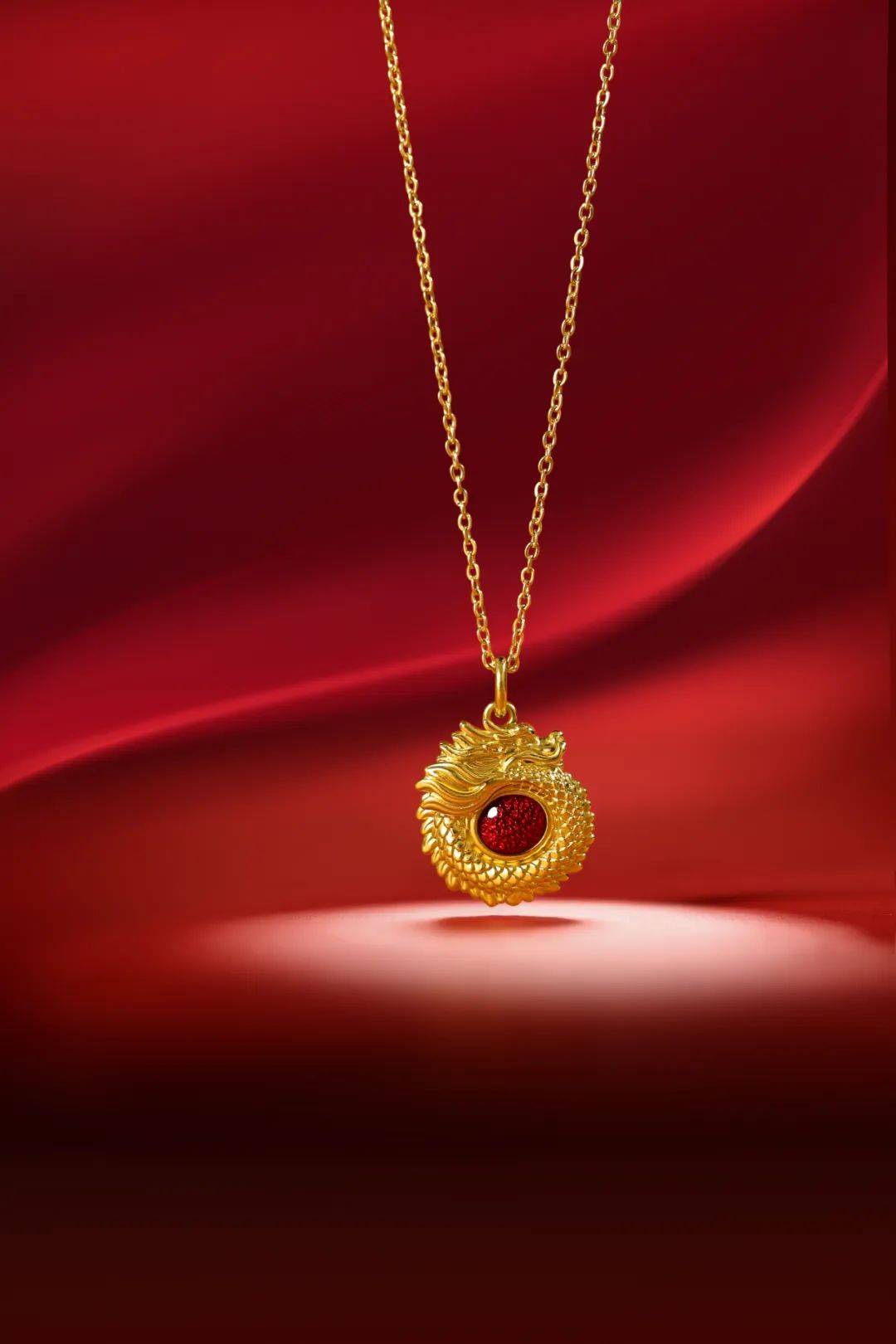 孔氏黄金珐琅宝石龙珠系列项链——祥龙飞天,聚财转运_象征_中国