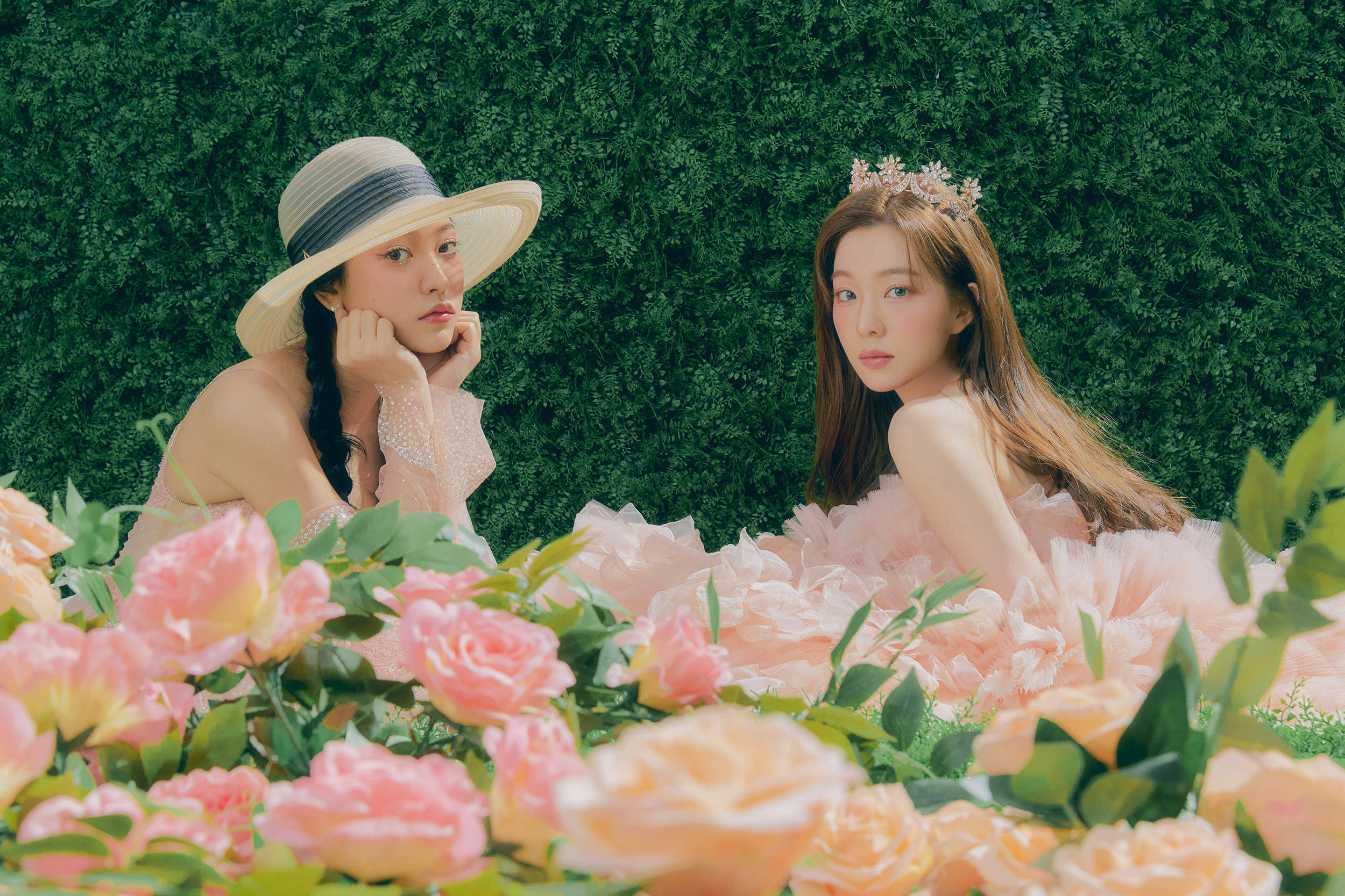 red velvet团体预告照公开,变身为"春日女王"!