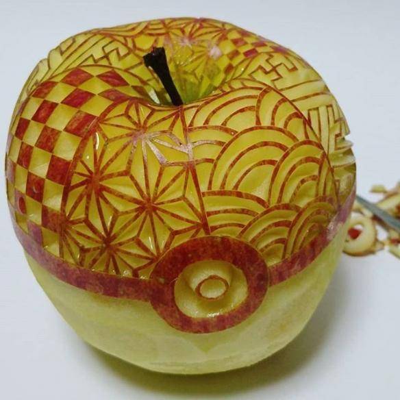 果实在他手里开花了日本神人的蔬果雕刻艺术展