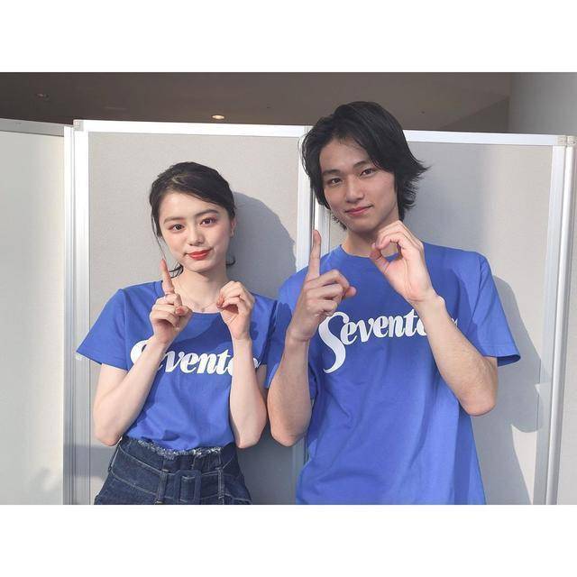 假面骑士时王 绀野彩夏代言的衣服,你们确定不来一套吗?