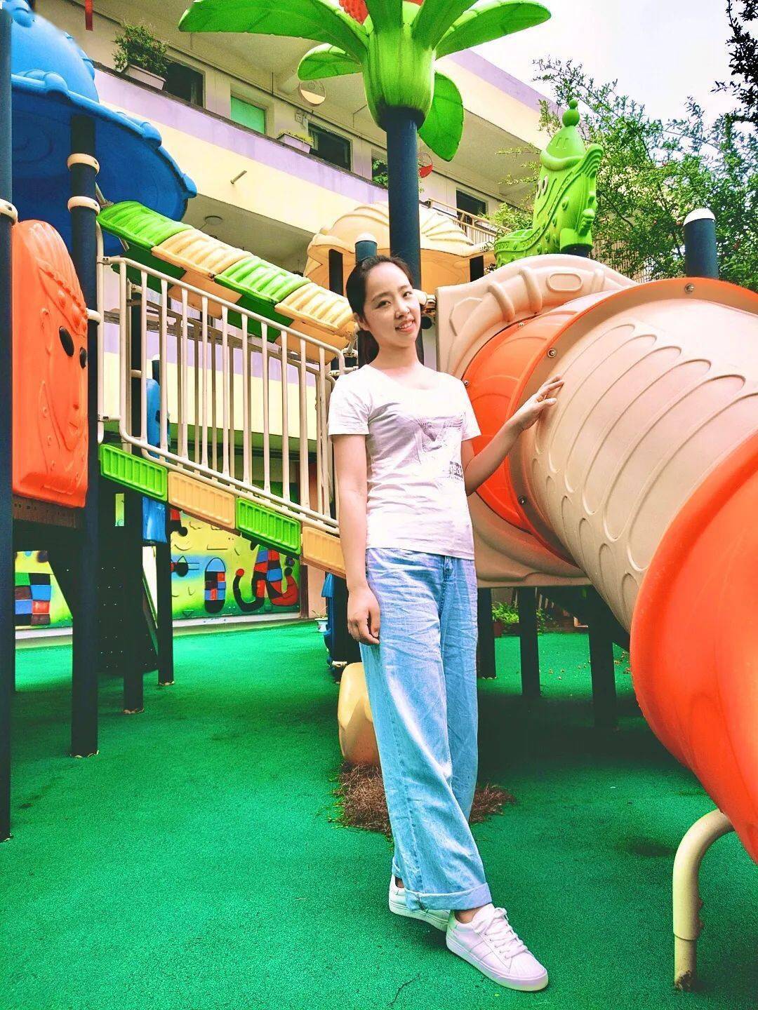 小小三班现任大二班教师.