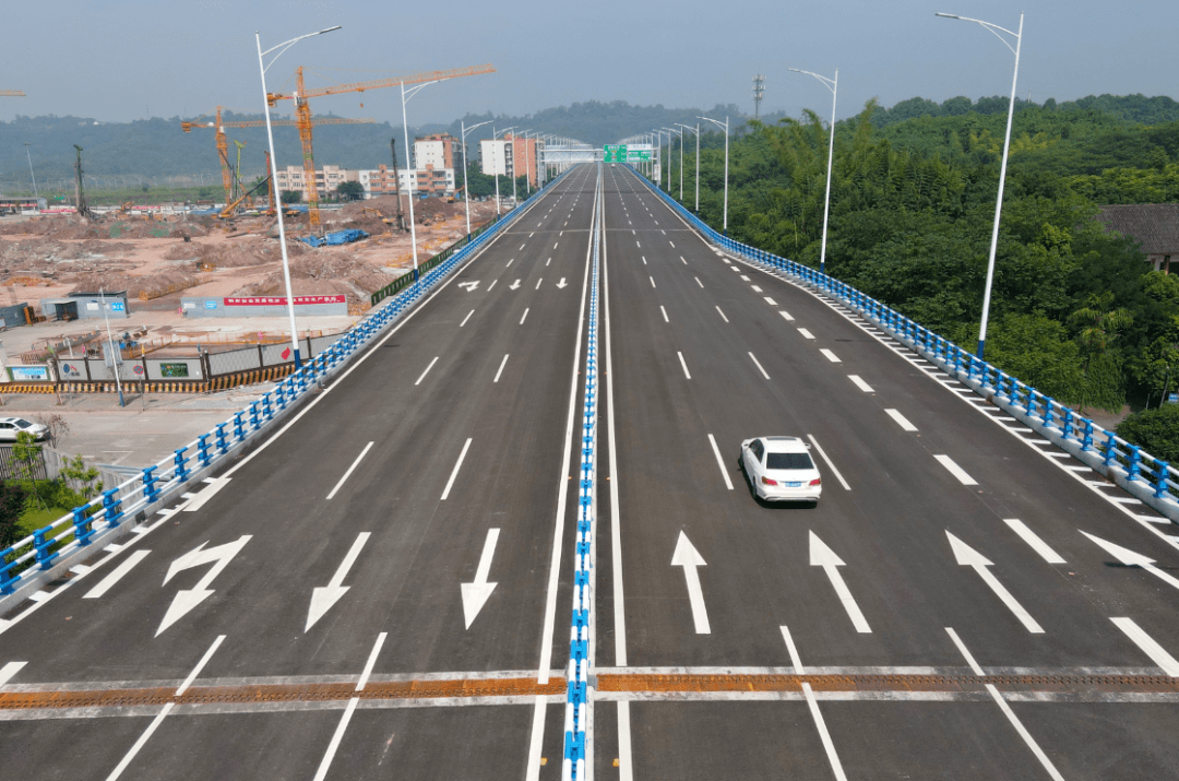 提速啟動金鳳隧道,大學城複線隧道等西向通道項目,加快羅家院立交