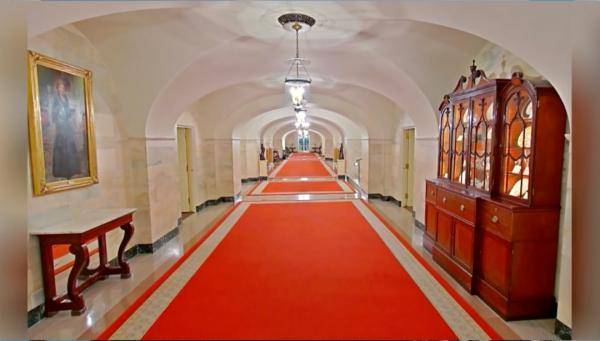 美媒称特朗普两次被带入地下掩体白宫地堡什么样