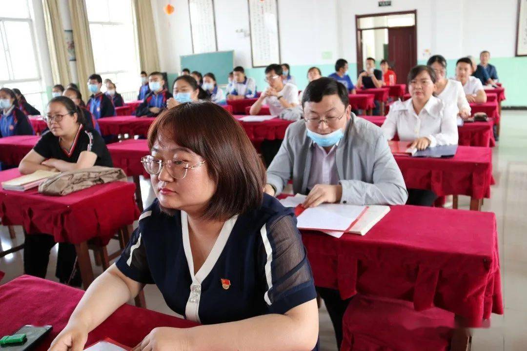 中宁三中开展立师德,塑师表,铸师魂教职工演讲比赛活动