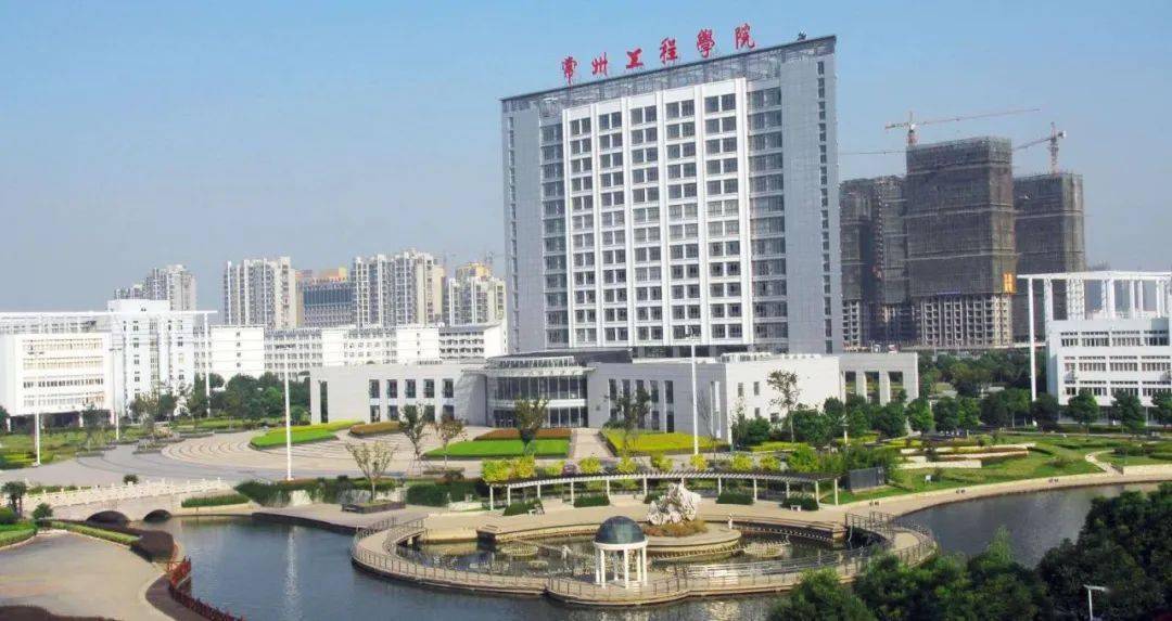 常工职将修证职业素养课程用于学生双创