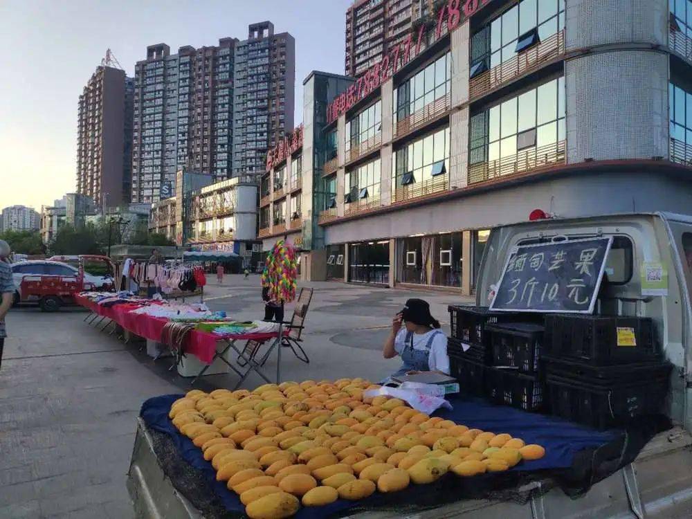 盐亭地摊回来啦,烟火气息直线上升!_盐亭县