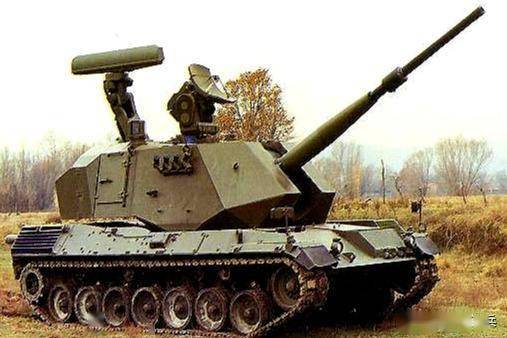 奥托马蒂克自行76mm高炮武器系统采用改进的of