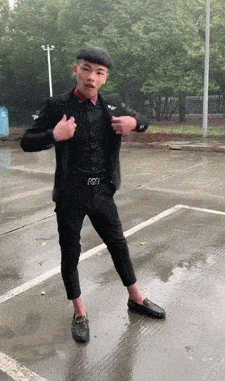 旺仔是如何成为精神小伙潮流领袖的