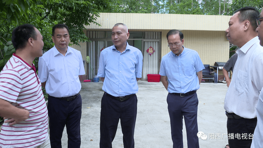 督导组一行在副市长李孟志,县委副书记,县长谭忠健以及县领导张海等市