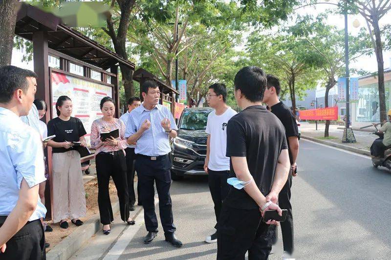 仔细了解并查看项目建设情况,吴清江同志表示,龙海大社区建设是三亚