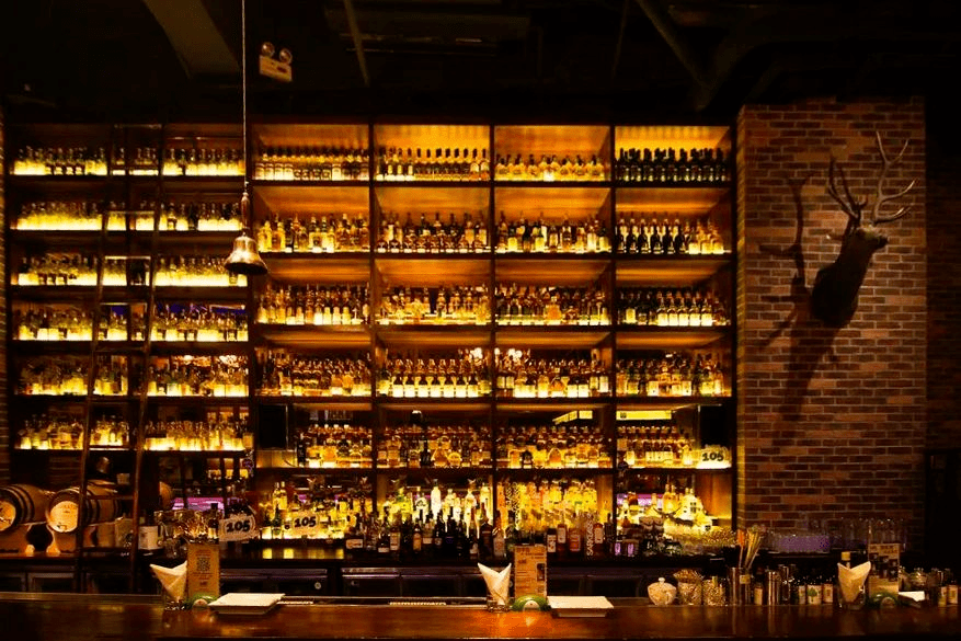 长沙地标性传奇酒吧来魔都了,拿过威士忌界的奥斯卡_上海