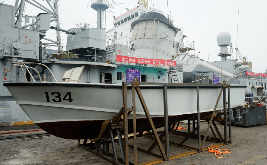 一饱眼福登上遵义舰近距离看它如何拆解