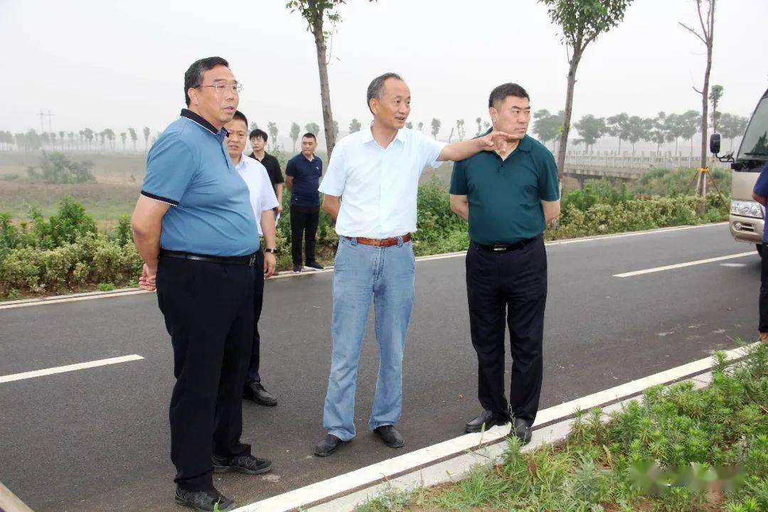 住建动态省住建厅副厅长郭风春一行莅卫调研百城建设提质工程