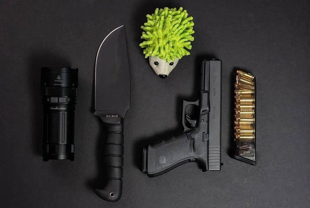 枪与弹匣美图即插即用尺寸刚刚好