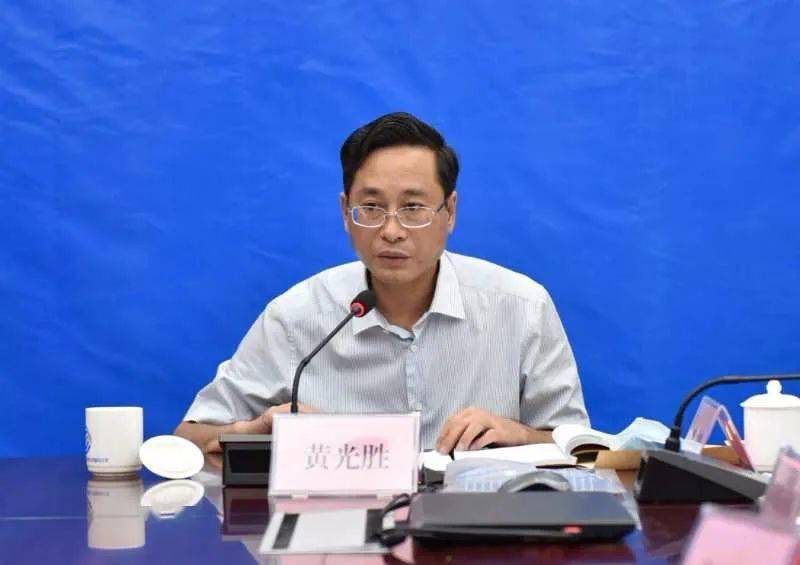 我市召开招生委员会工作会议