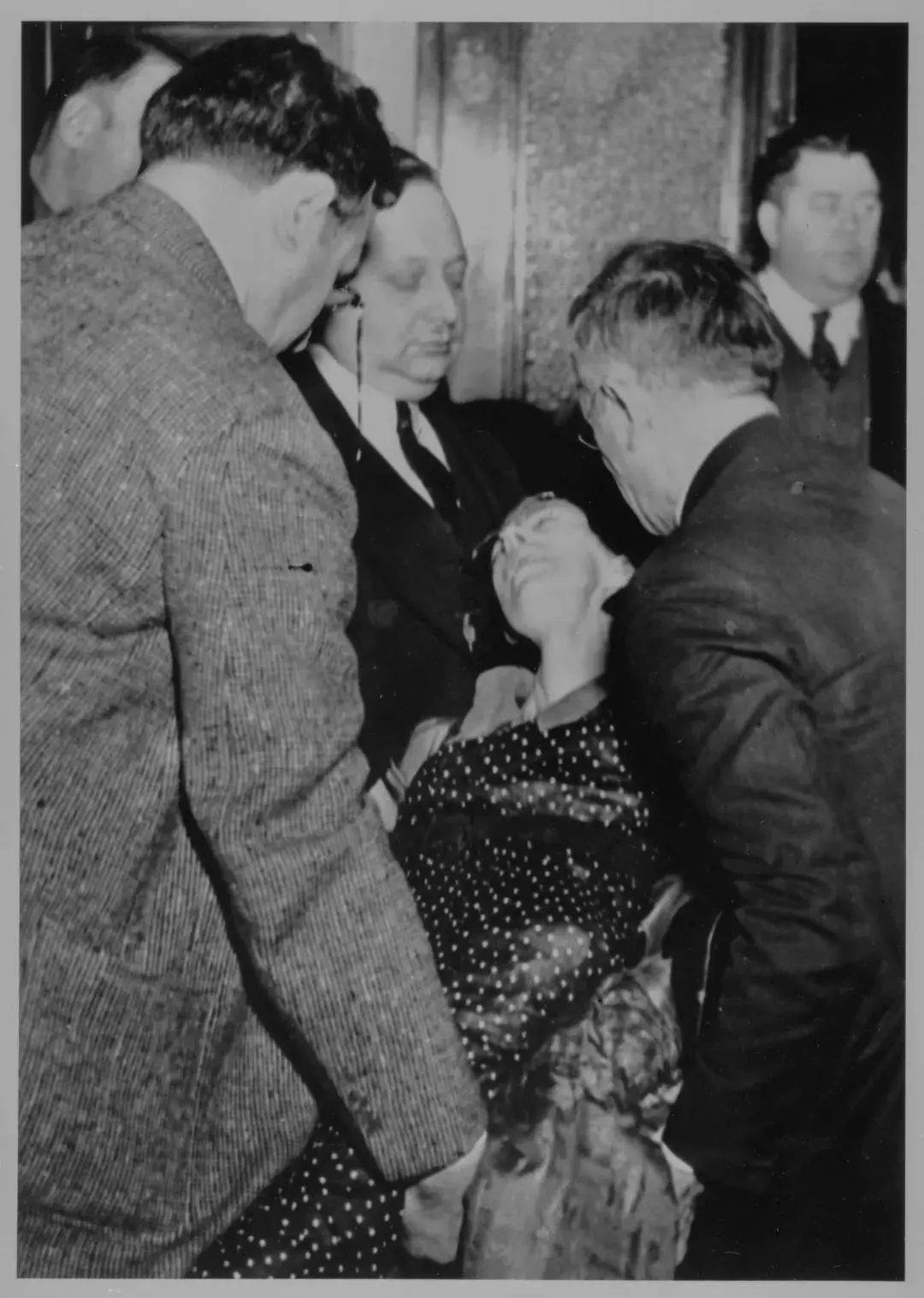 法庭上晕倒的"镭姑娘"一个世纪以来,放射性元素的利弊仍值得我们探索