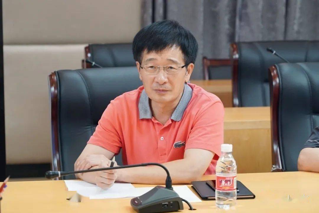 "鹦鹉"上岸前夕,市长聂加伟连夜检查部署全市防台风工作