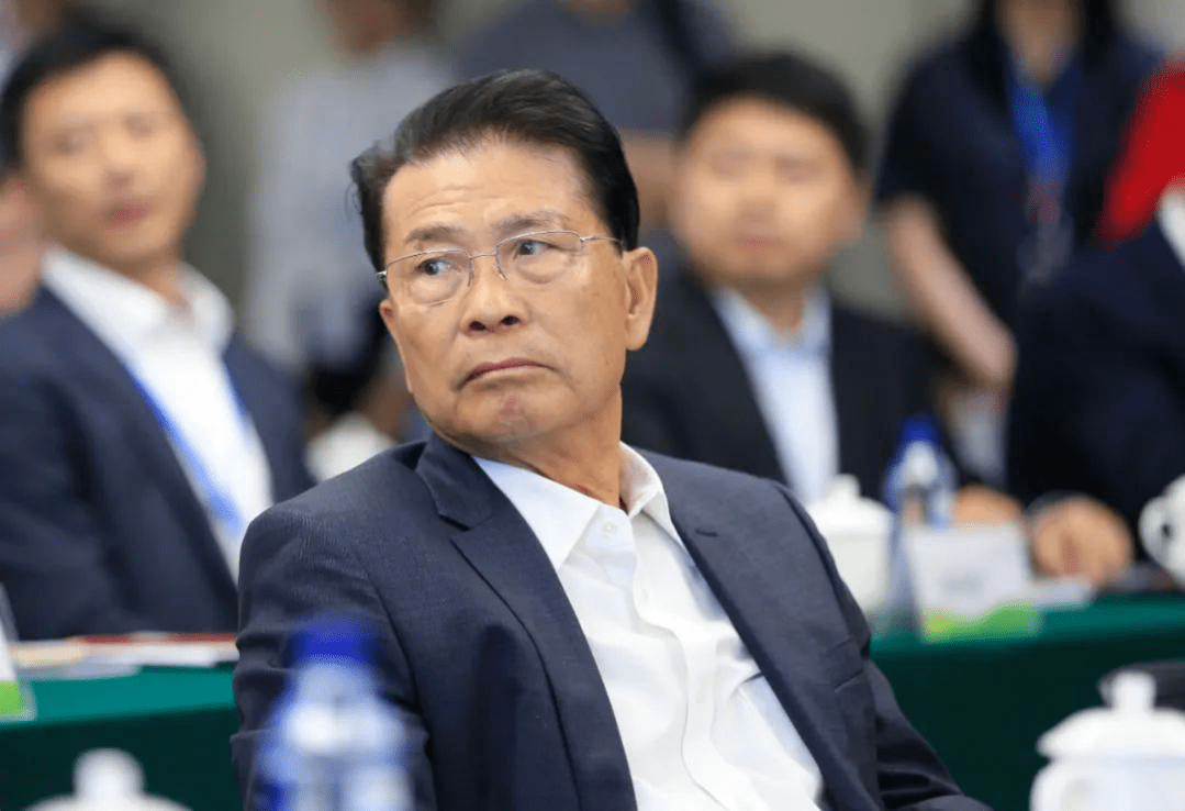 关注身价上百亿美元控股5家公司美的创始人何享健资本版图揭密