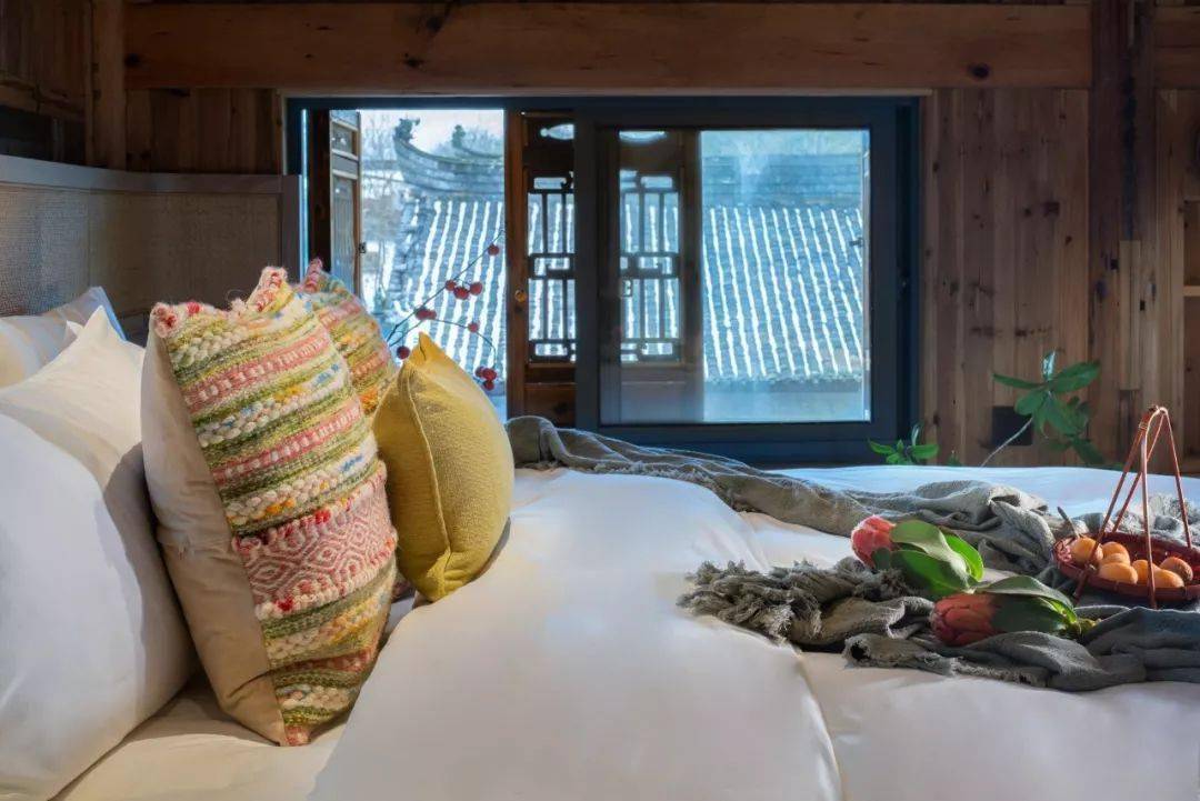 诗莉莉慰颜府穿越梦境中曲径深幽的庭院黄山脚下别有洞天的民居民宿