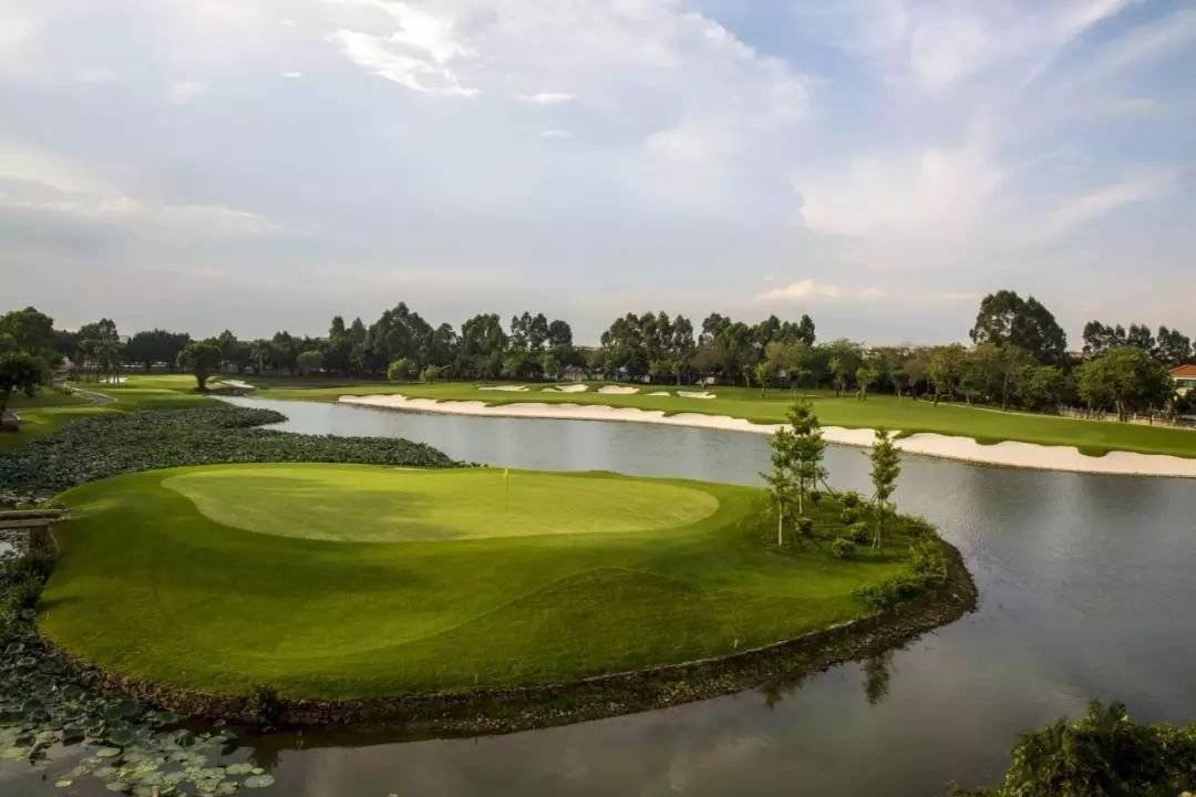 君兰国际高尔夫生活村 返回搜             责任编辑