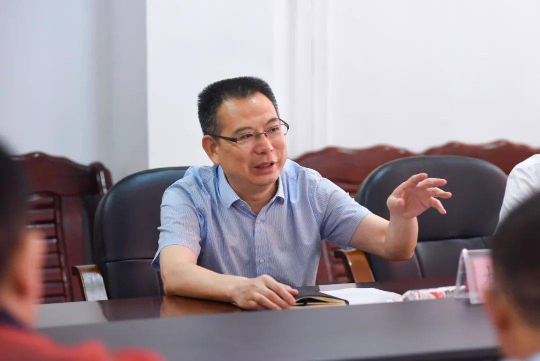 林昌富调研高考备考工作为考生加油鼓劲