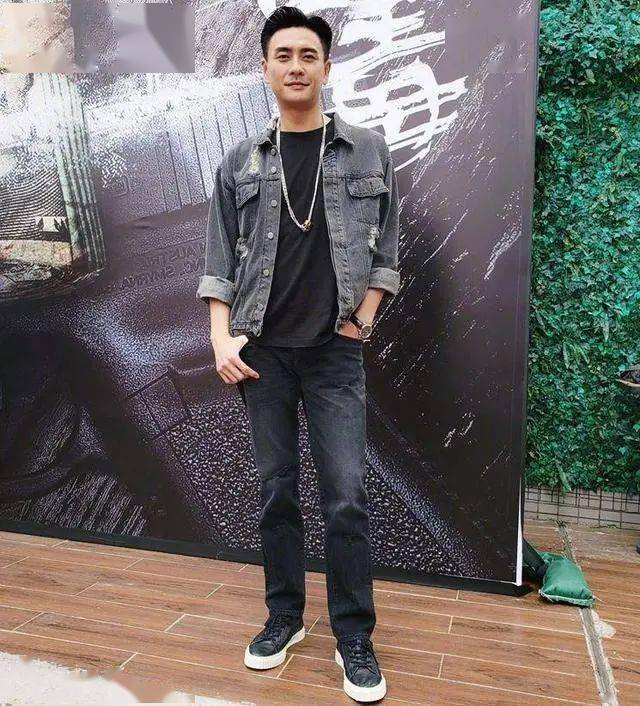 前tvb当家小生自揭单身之谜,直言最烦女人黏身又小器_宗泽