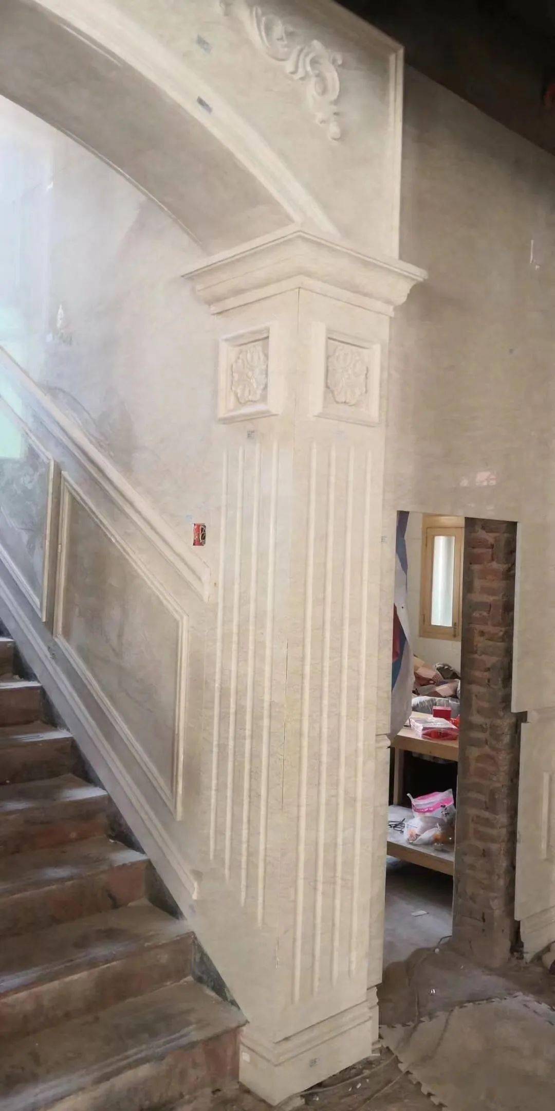 大理石楼梯侧墙板怎么设计造型案例分享