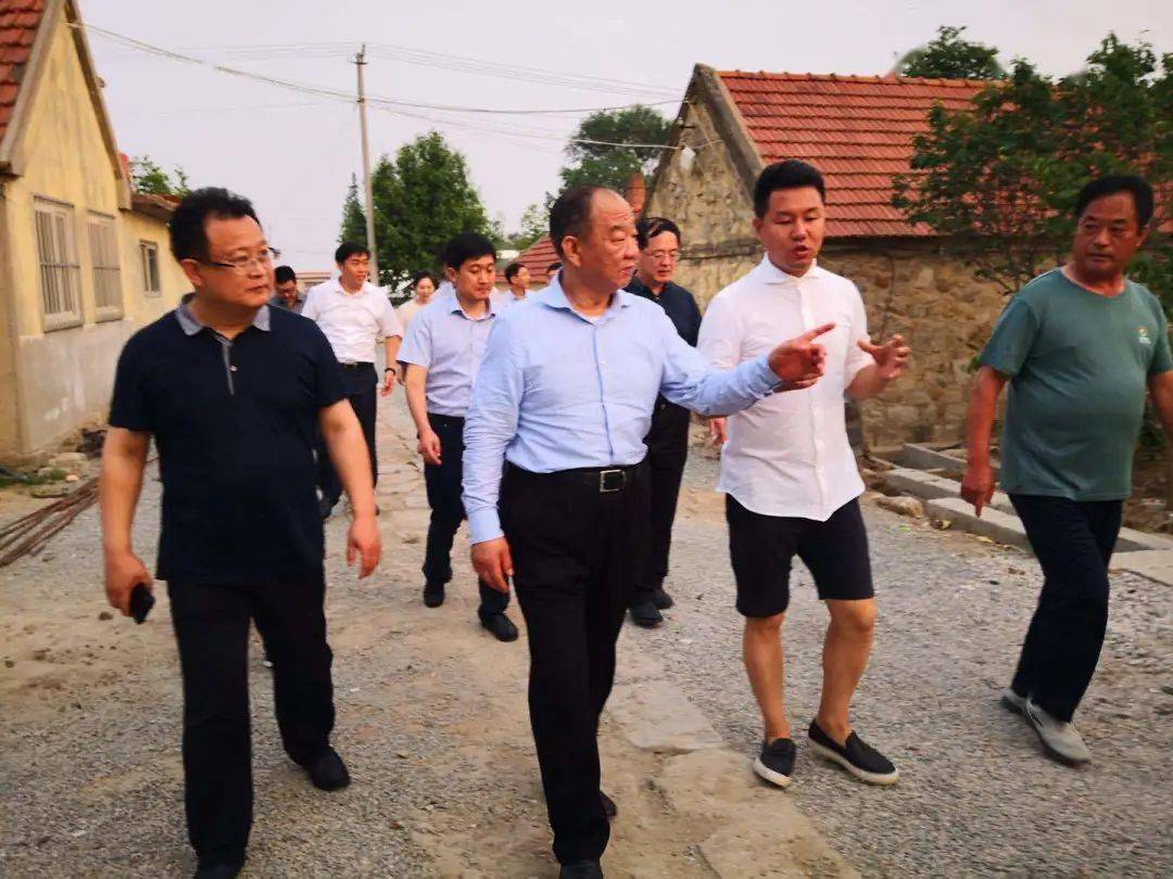 省人社厅夏鲁青副厅长深入我市基层一线调研