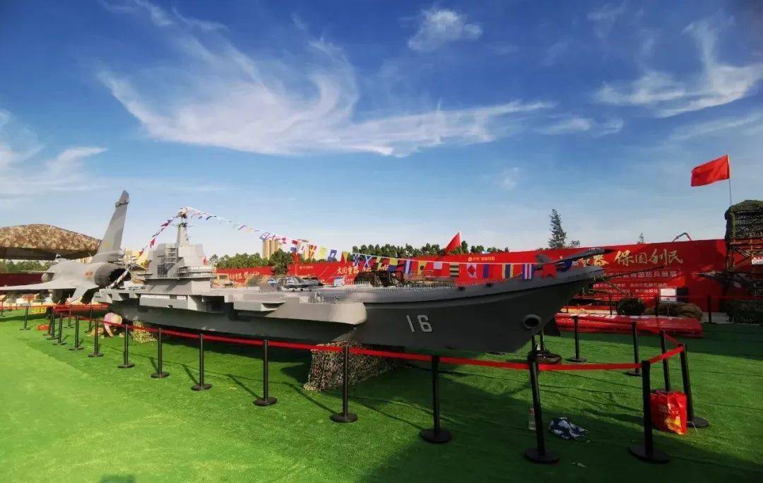 高清图今天起国防兵器展就在台商区