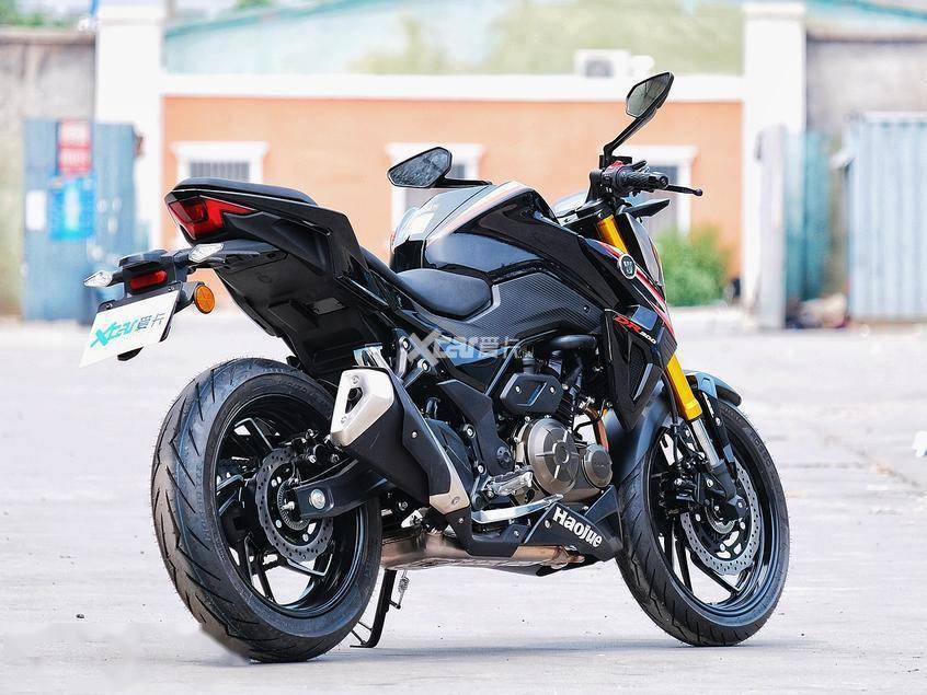 贵有贵的道理豪爵dr300街车抢先实拍