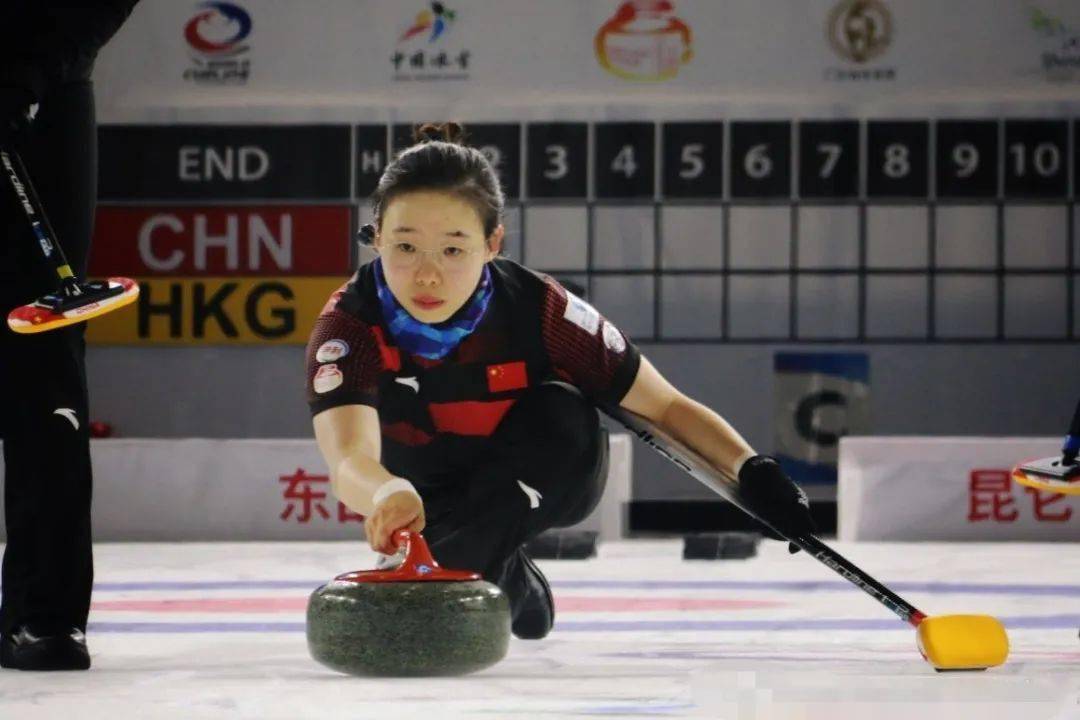 中国女子冰壶队运动员—赵芮伊