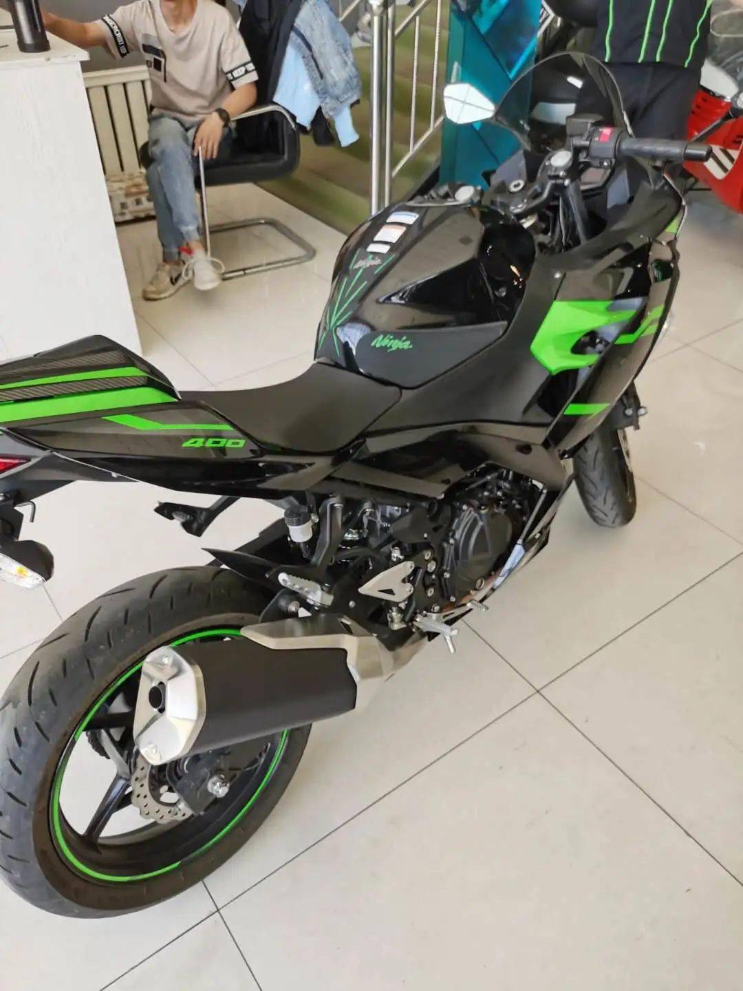 转让 | 川崎ninja400,准新车打包出售